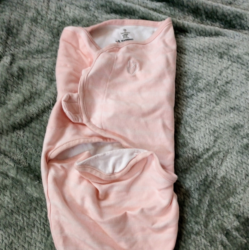 Swaddle Me Large pink striped NB 0-3